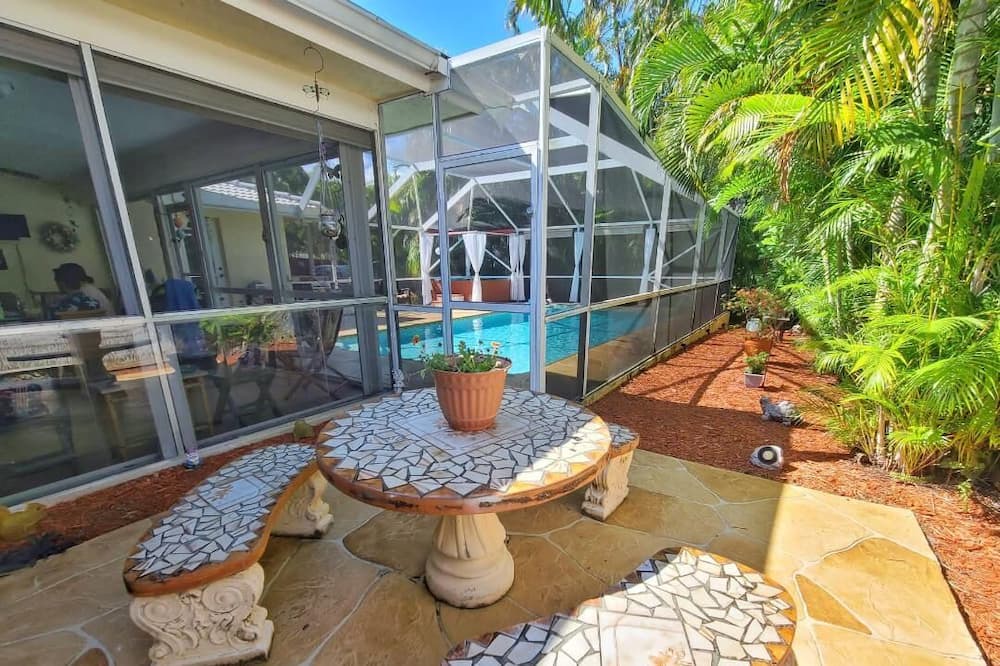 Photo of Outdoor in Boynton Beach