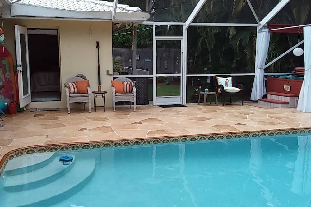 Photo of Outdoor in Boynton Beach