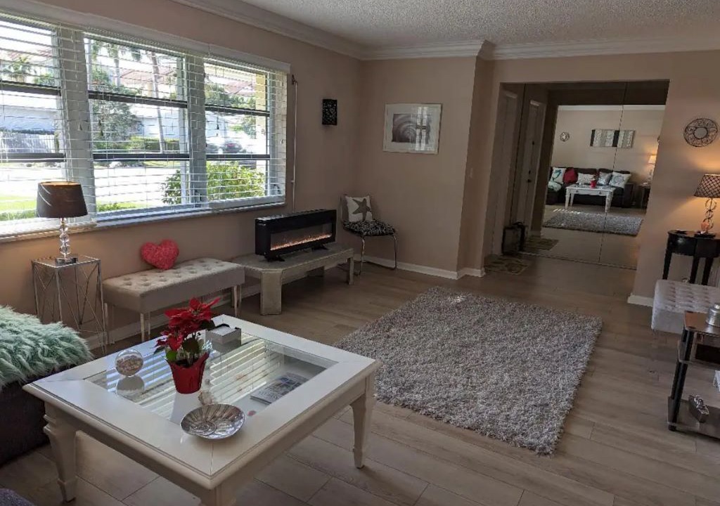 Photo of Livingroom in Boynton Beach