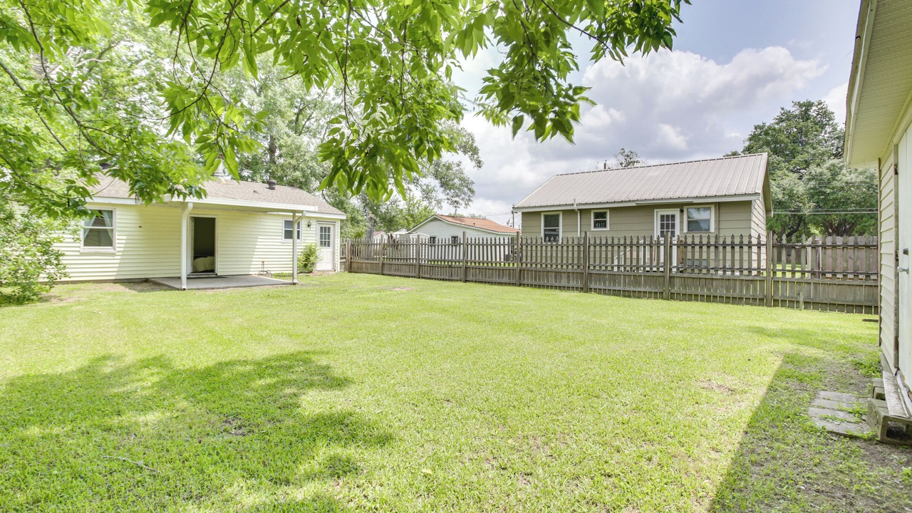 Photo of Outdoor in Gonzales