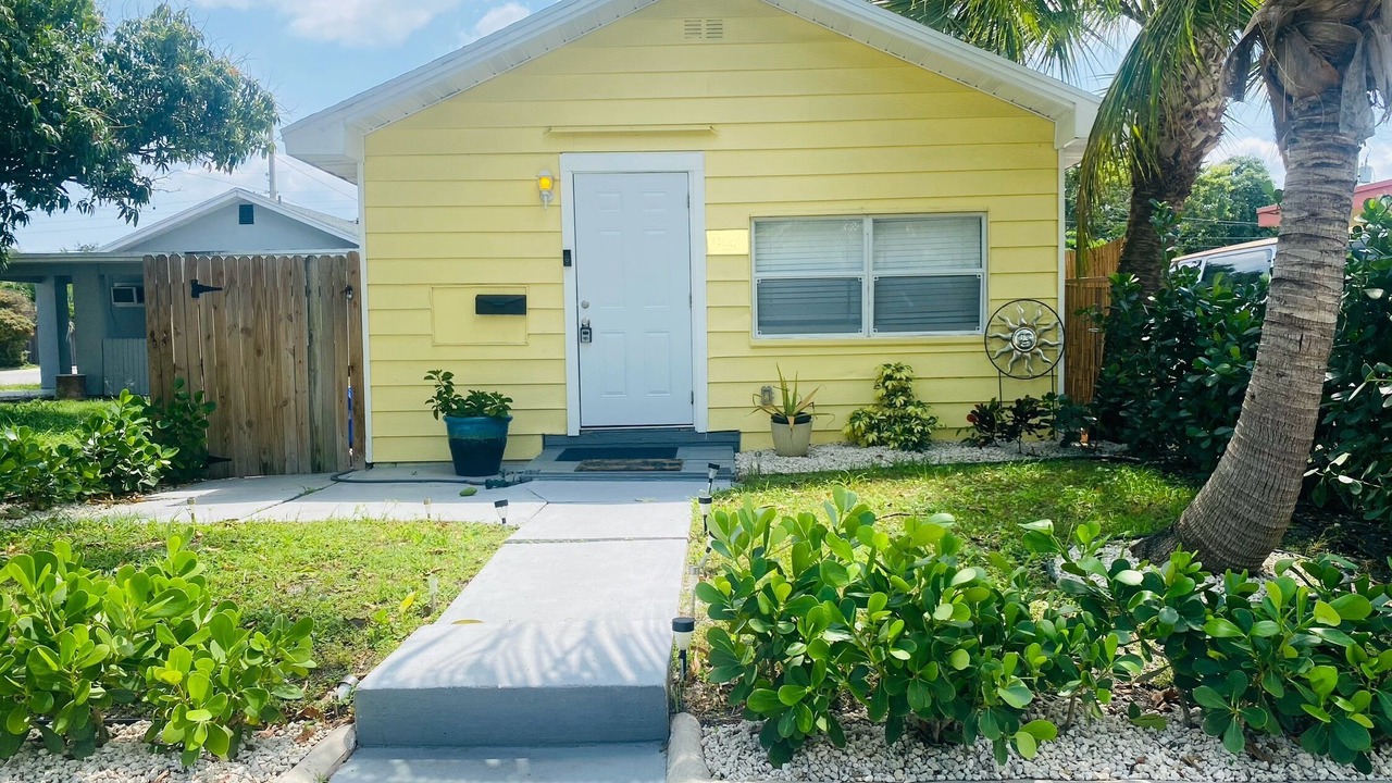 Photo of Outdoor in Lake Worth