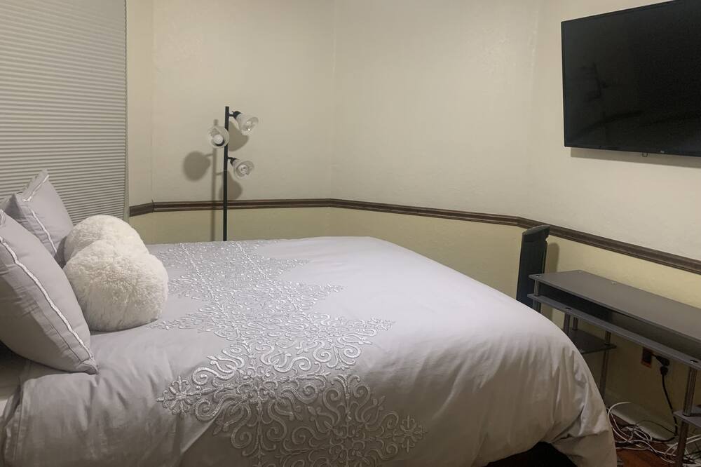 Photo of Bedroom in Wellington