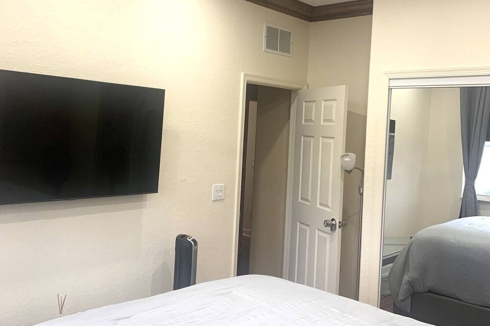 Photo of Bedroom in Wellington