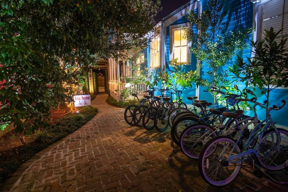 Photo of Others in Faubourg Marigny