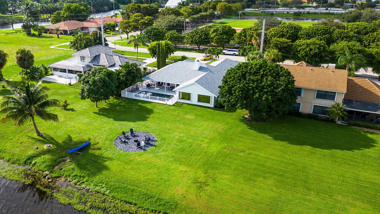 Photo of Outdoor in Palm Beach - West Palm Beach
