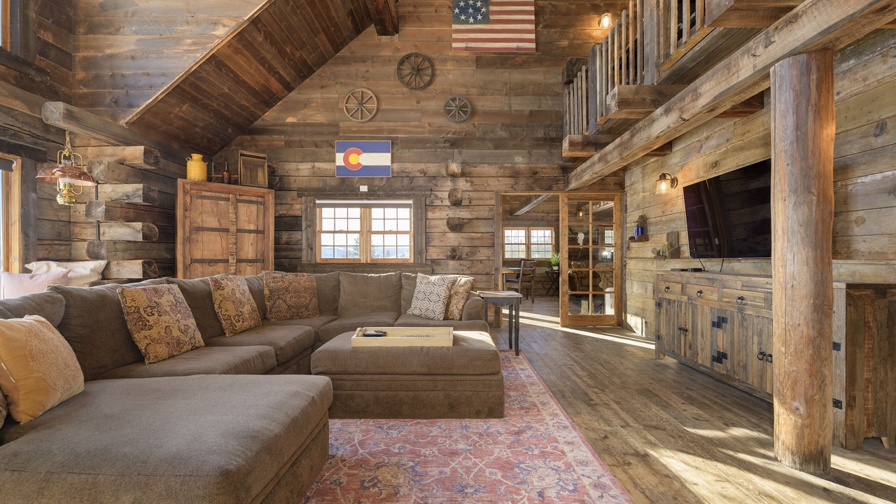 Photo of Livingroom in Winter Park Highlands