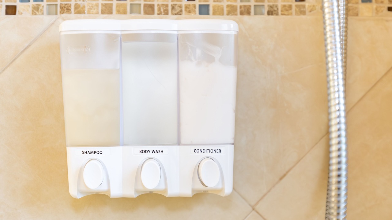 Photo of Bathroom in Lake Worth Corridor