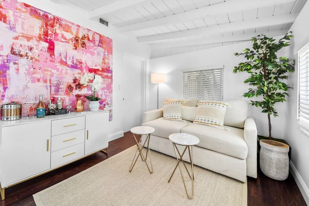 Photo of Livingroom in Southside