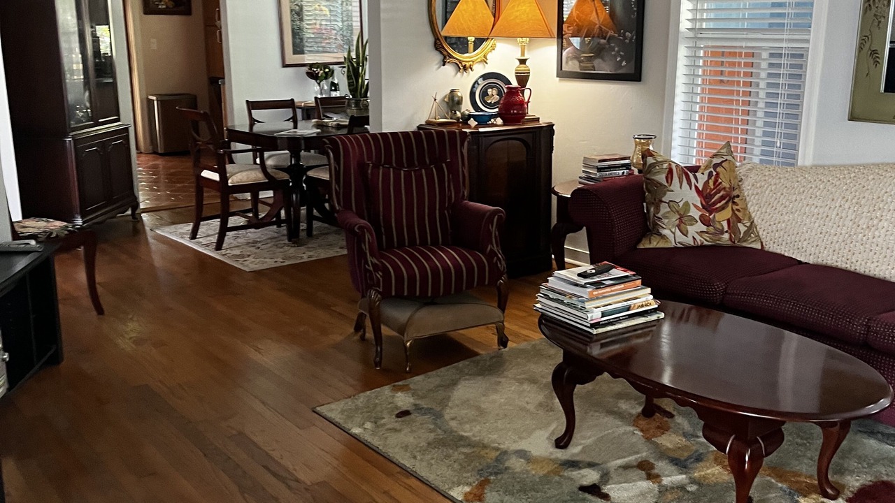 Photo of Livingroom in Palm Beach - West Palm Beach