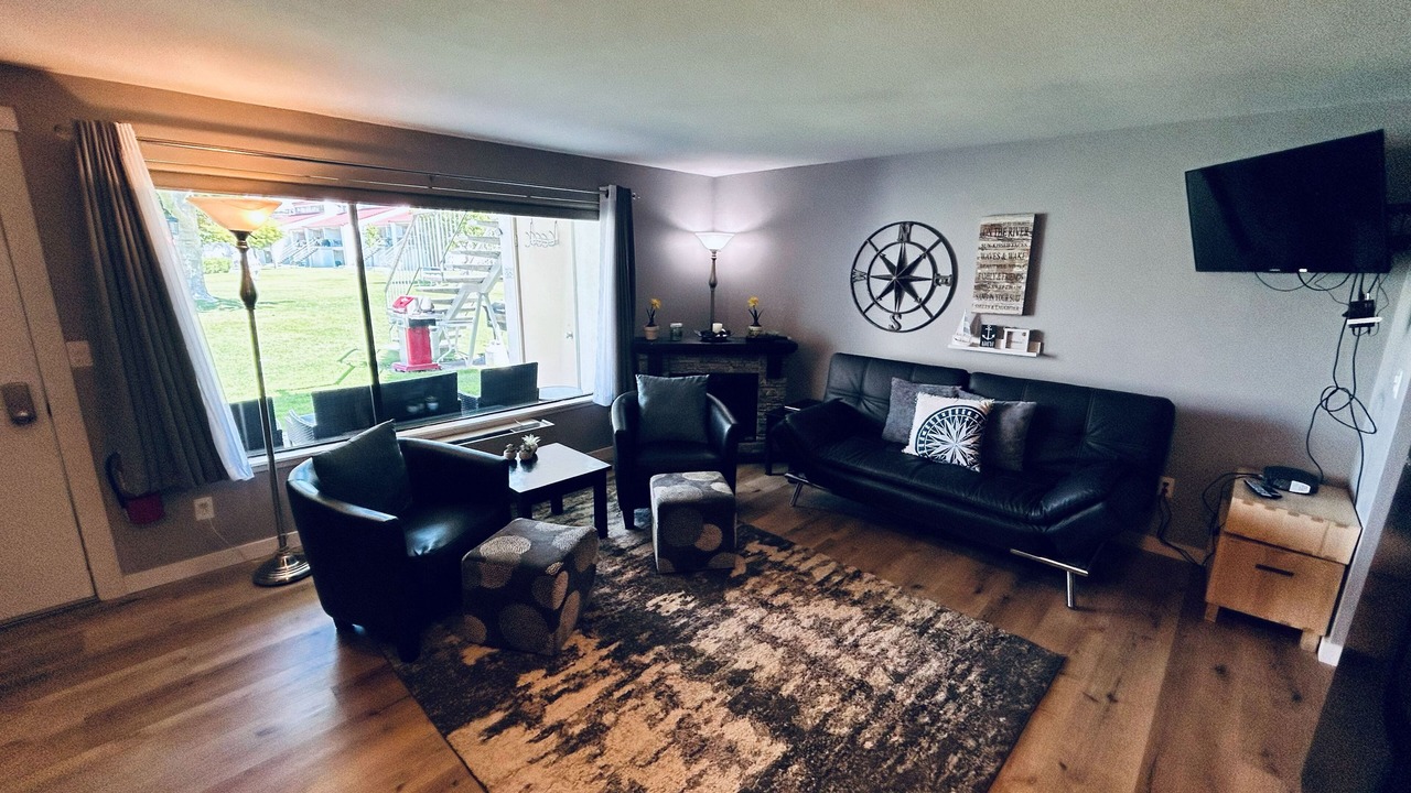 Photo of Livingroom in Quincy