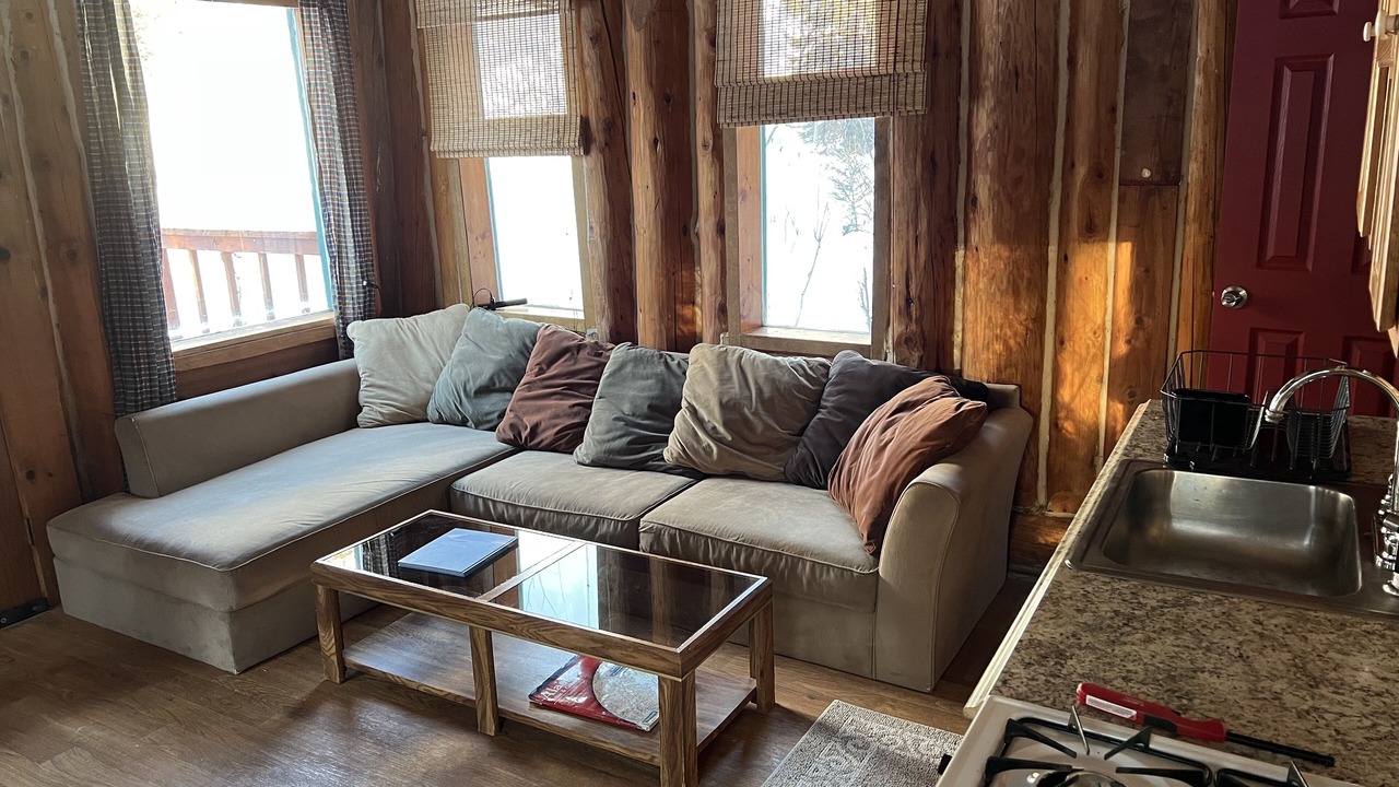 Photo of Livingroom in Valdez