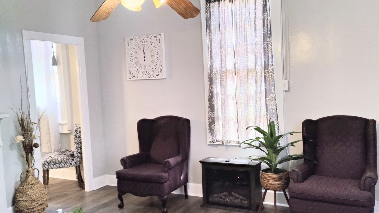 Photo of Livingroom in Treme