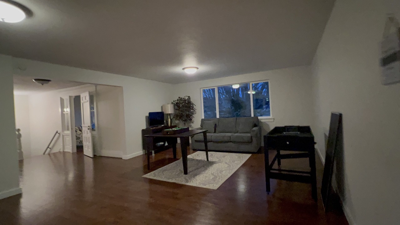 Photo of Livingroom in South Colby