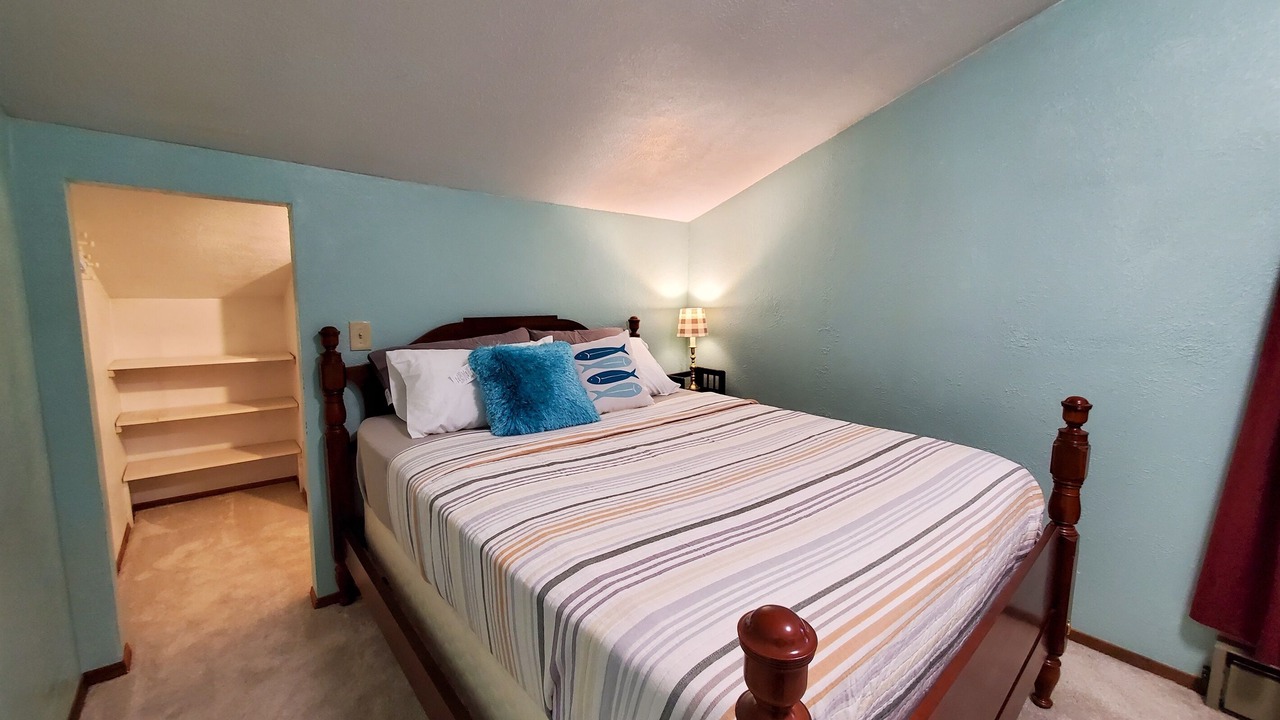 Photo of Bedroom in North Douglas