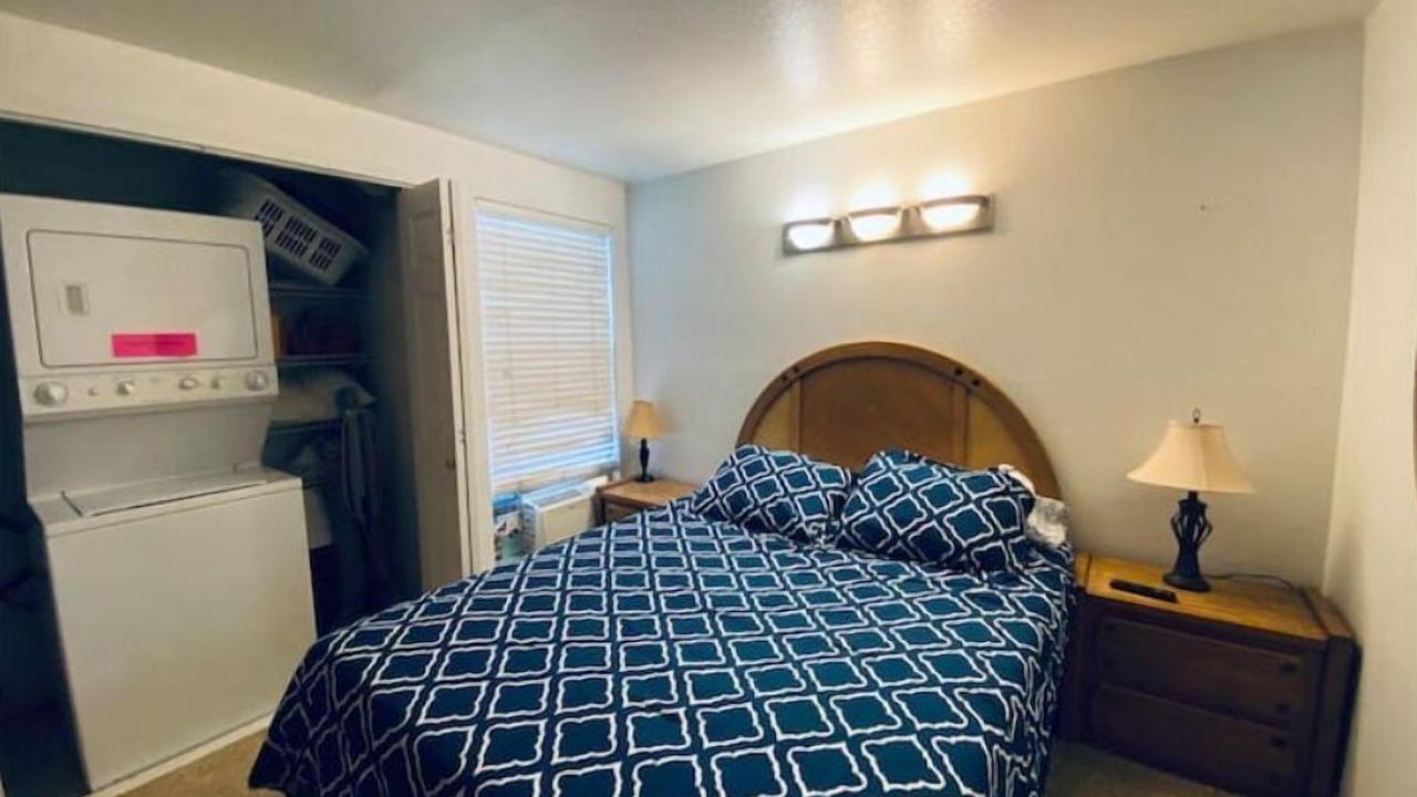 Photo of Bedroom in Quincy