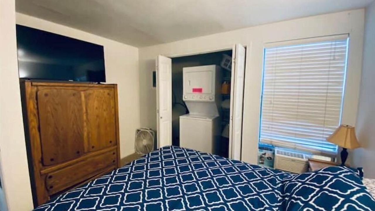 Photo of Bedroom in Quincy