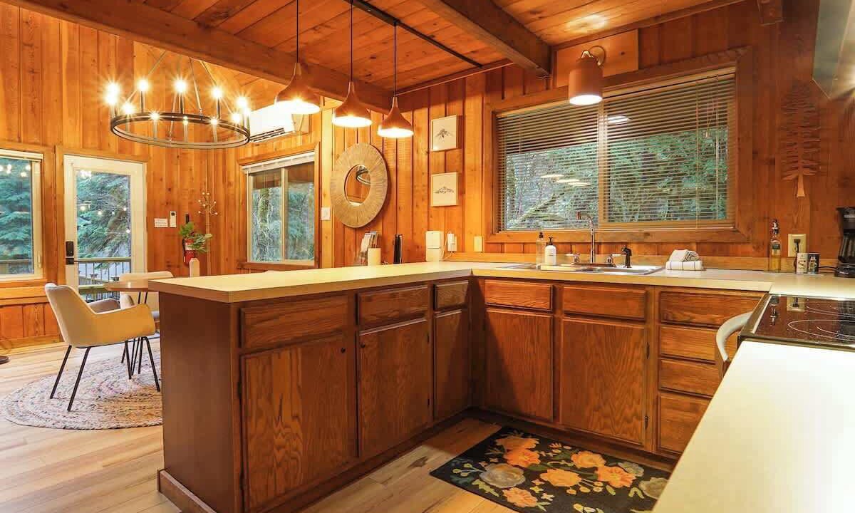 Photo of Kitchen in Glacier