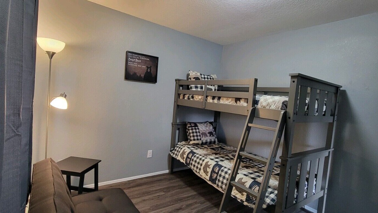 Photo of Bedroom in Ketchikan