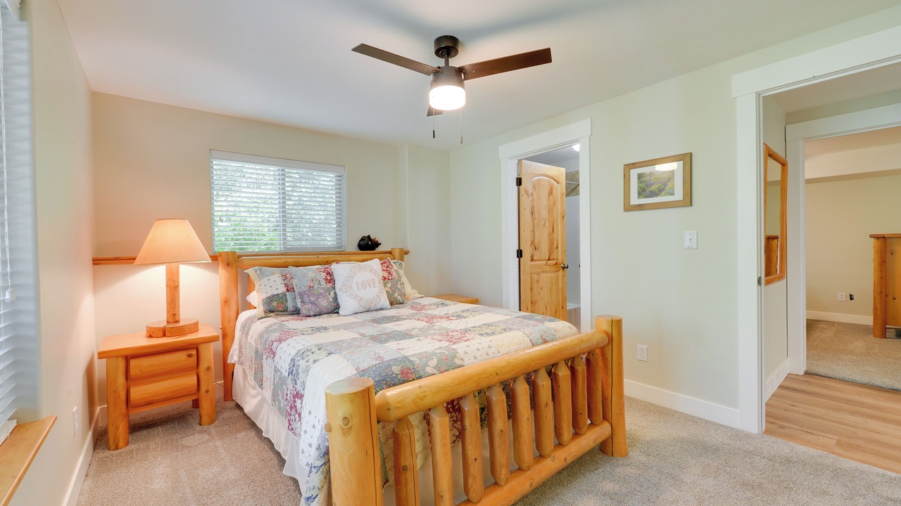 Photo of Bedroom in Star Valley Ranch