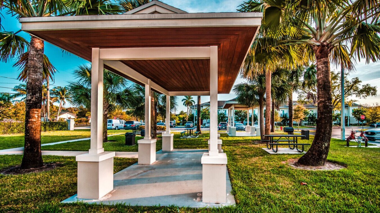 Photo of Outdoor in Lake Worth Corridor