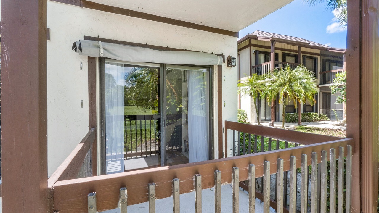 Photo of Patio Balcony in Wellington