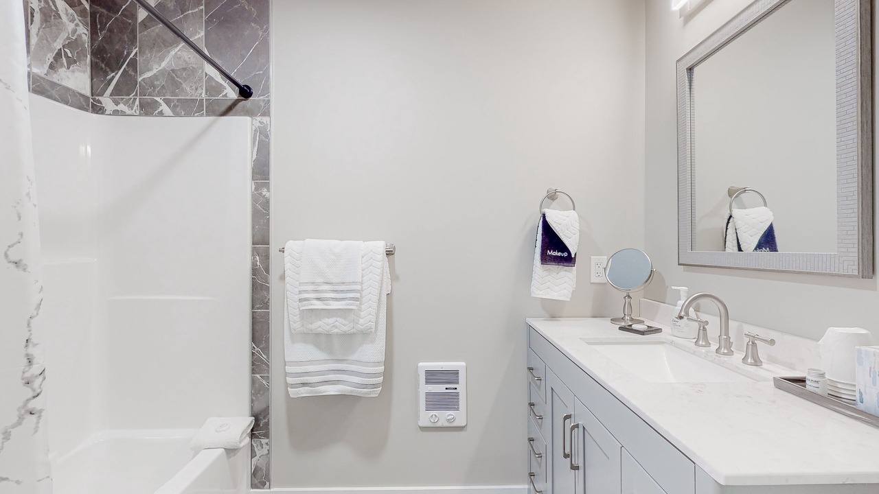 Photo of Bathroom in Mason County