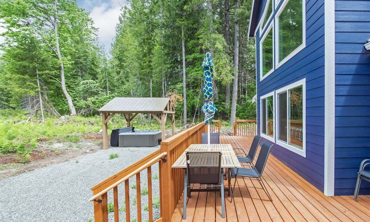 Photo of Outdoor in Packwood
