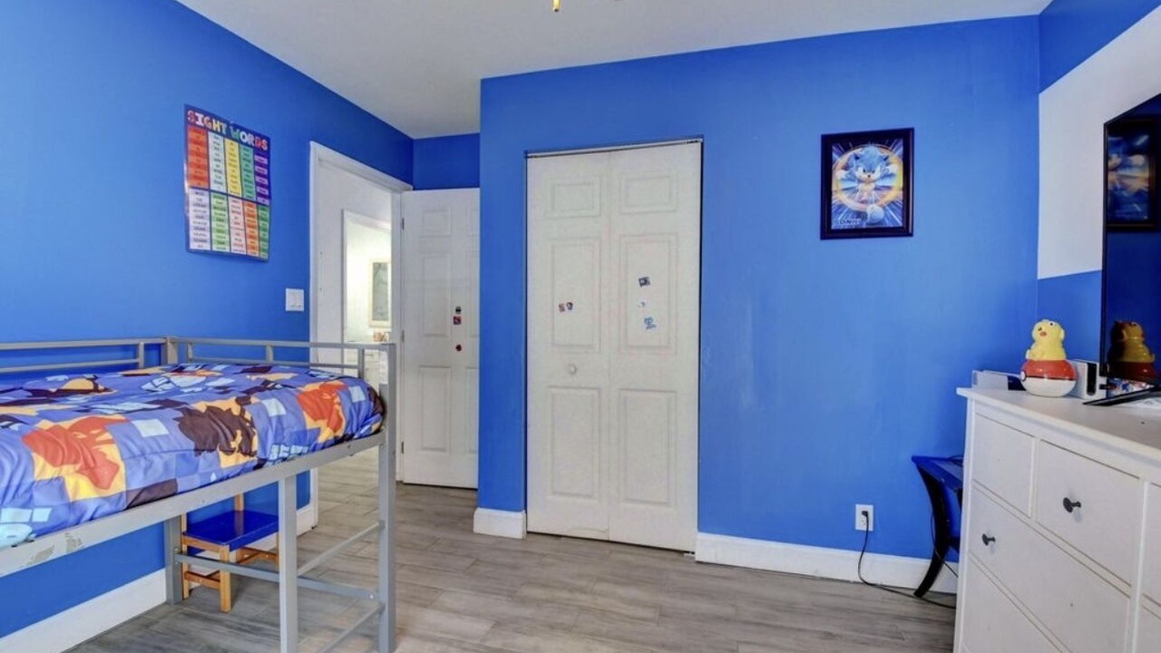 Photo of Bedroom in Lake Worth