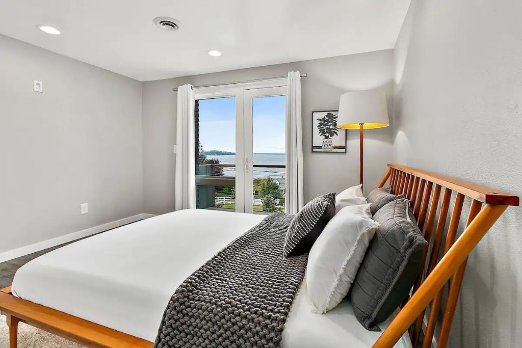 Photo of Bedroom in Des Moines