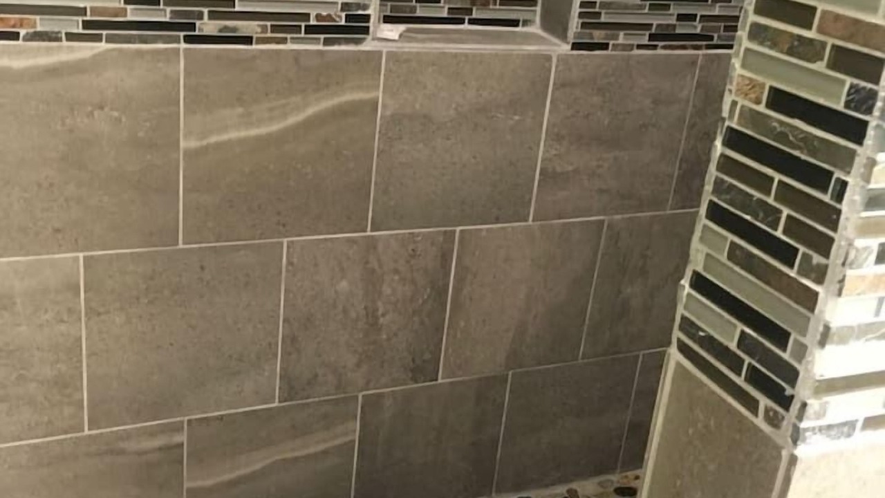 Photo of Bathroom in Punaluu