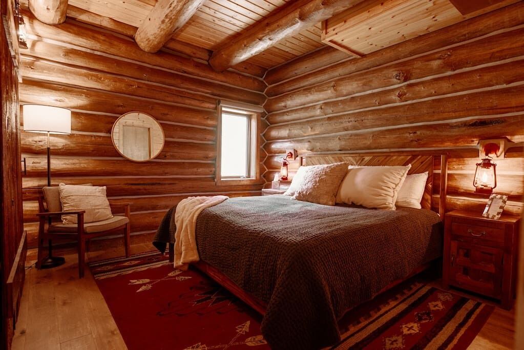 Photo of Bedroom in Lyons