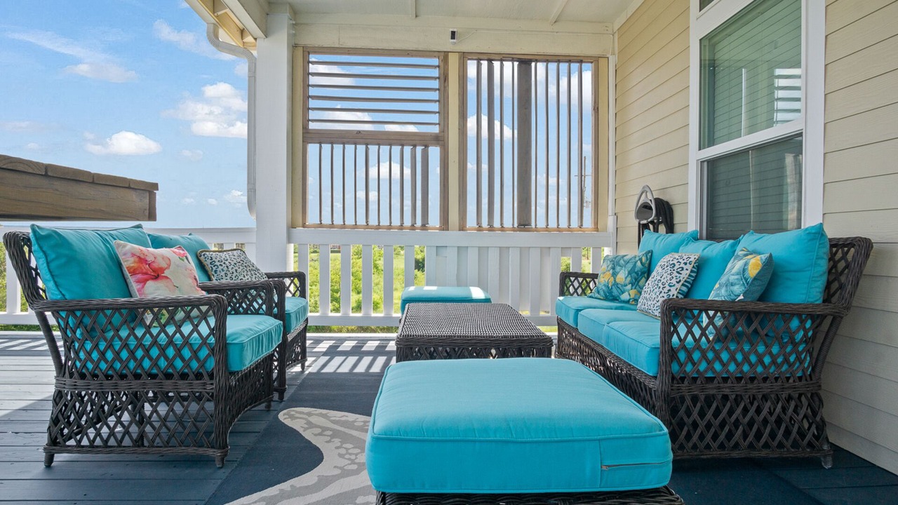 Photo of Patio Balcony in Crystal Beach