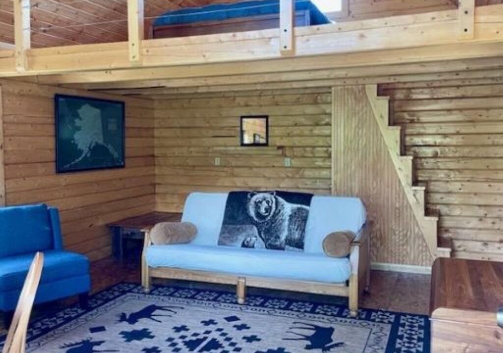 Photo of Livingroom in McCarthy