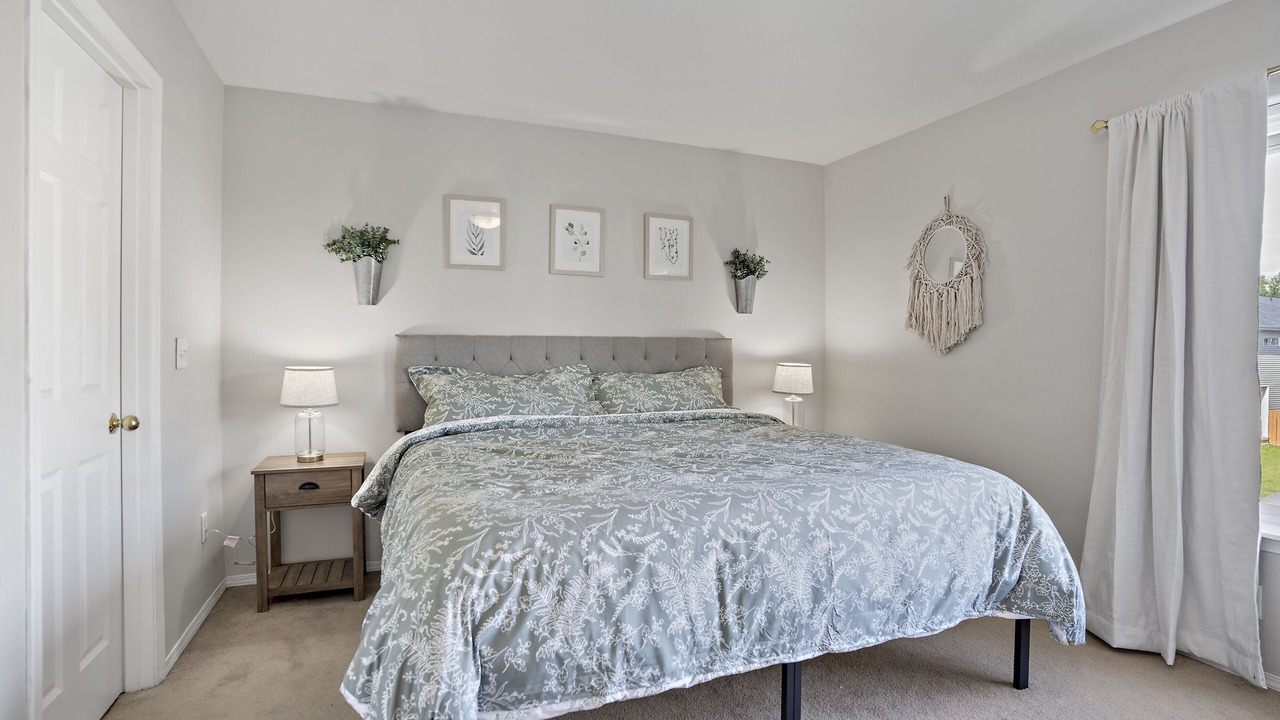 Photo of Bedroom in Bayshore - Klatt