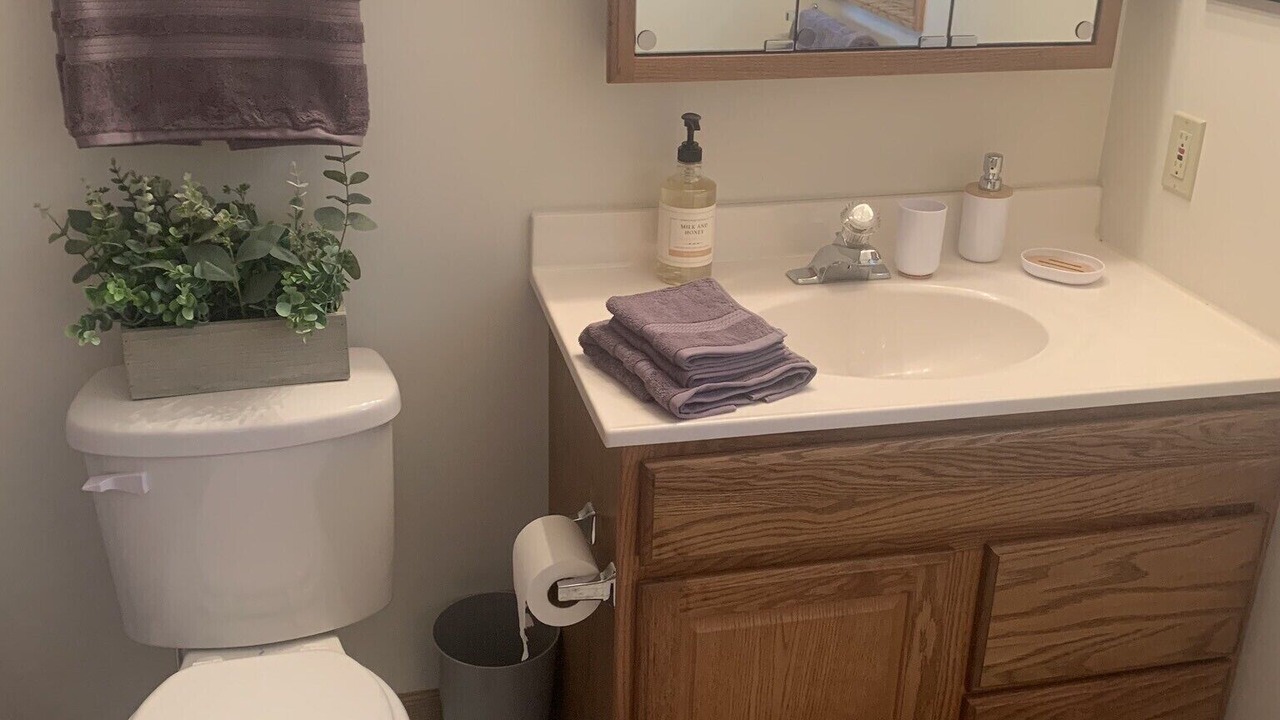 Photo of Bathroom in Melrose