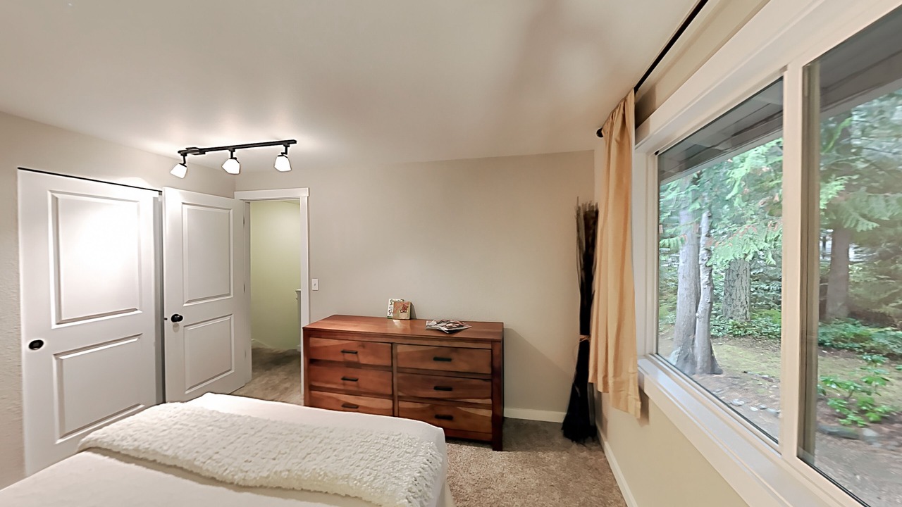 Photo of Bedroom in Woodinville
