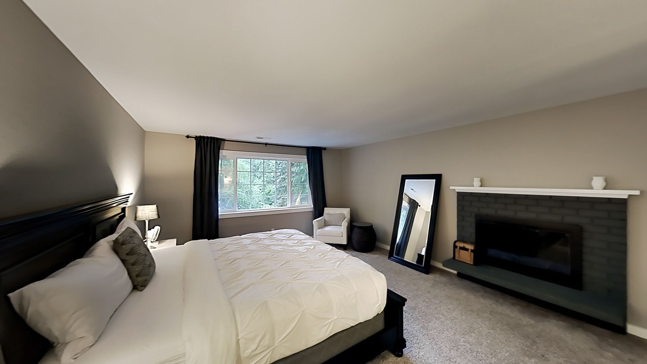Photo of Bedroom in Woodinville