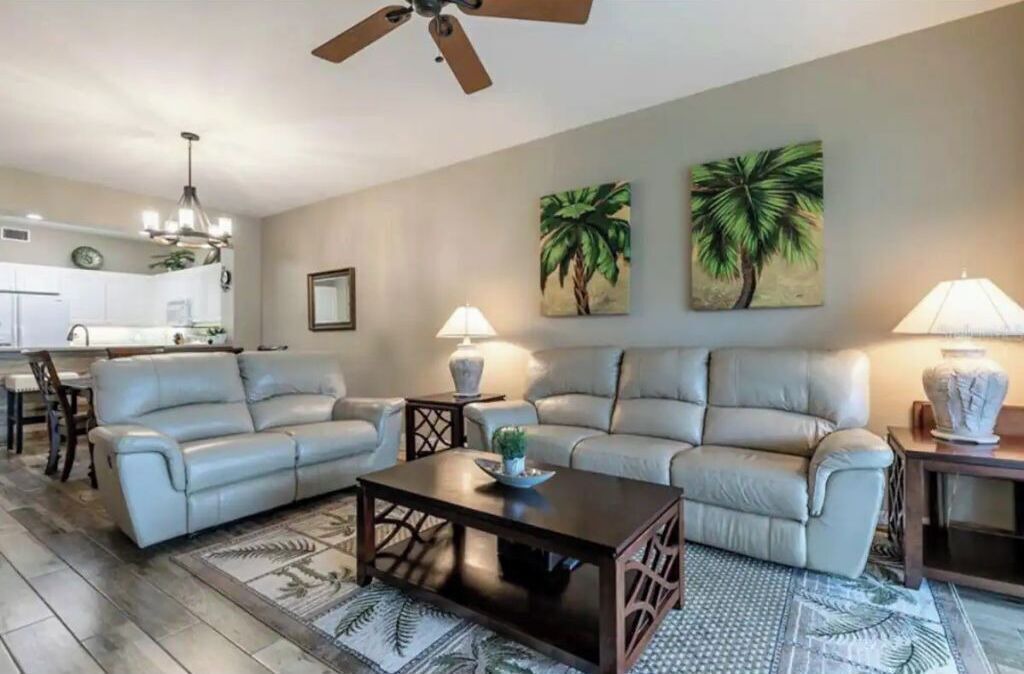 Photo of Livingroom in Charlotte Harbor