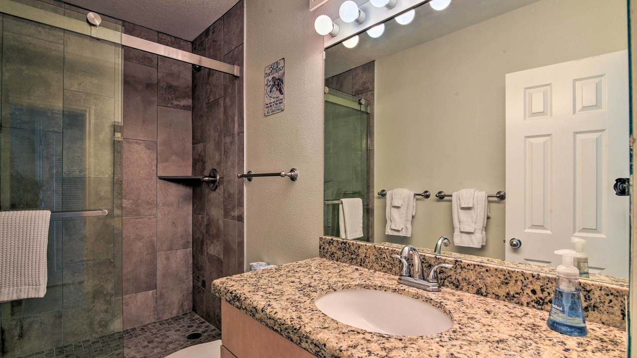 Photo of Bathroom in Galveston