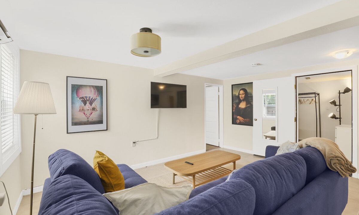 Photo of Livingroom in Alta Heights