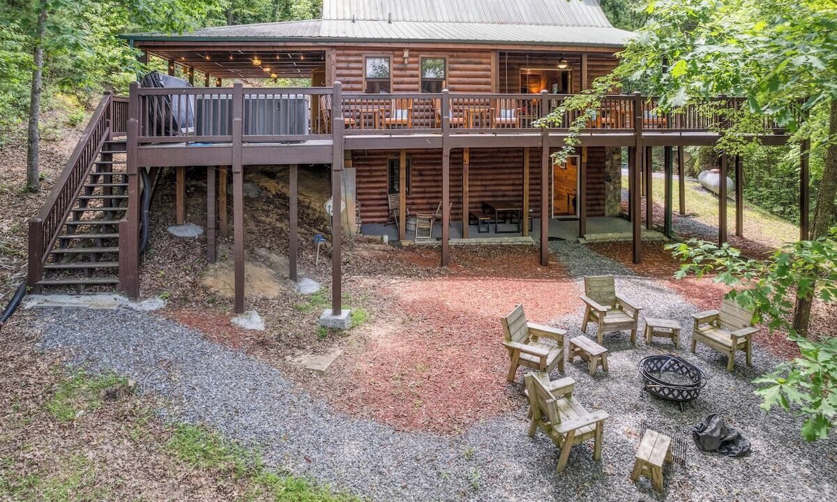 Photo of Outdoor in Morganton