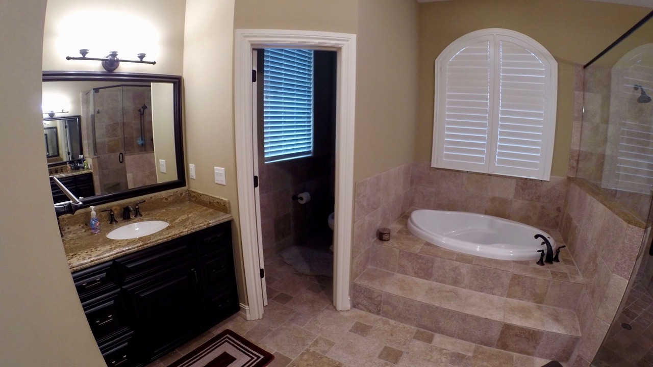Photo of Bathroom in Hypoluxo
