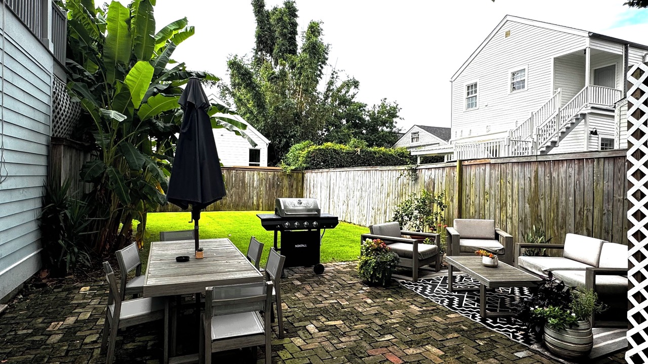 Photo of Outdoor in Lower Garden District