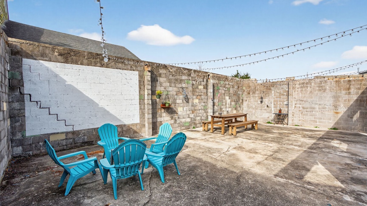 Photo of Outdoor in Seventh Ward
