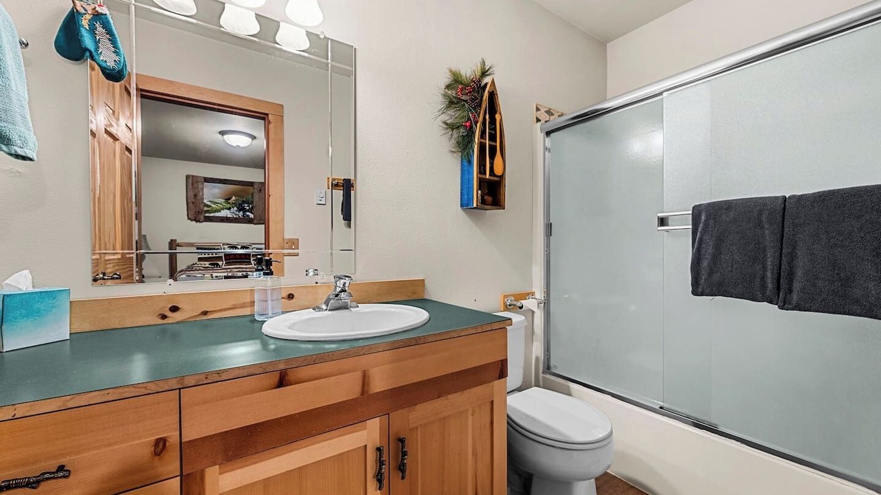Photo of Bathroom in Ardenvoir