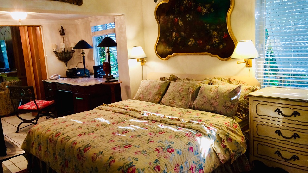 Photo of Bedroom in Hypoluxo Island