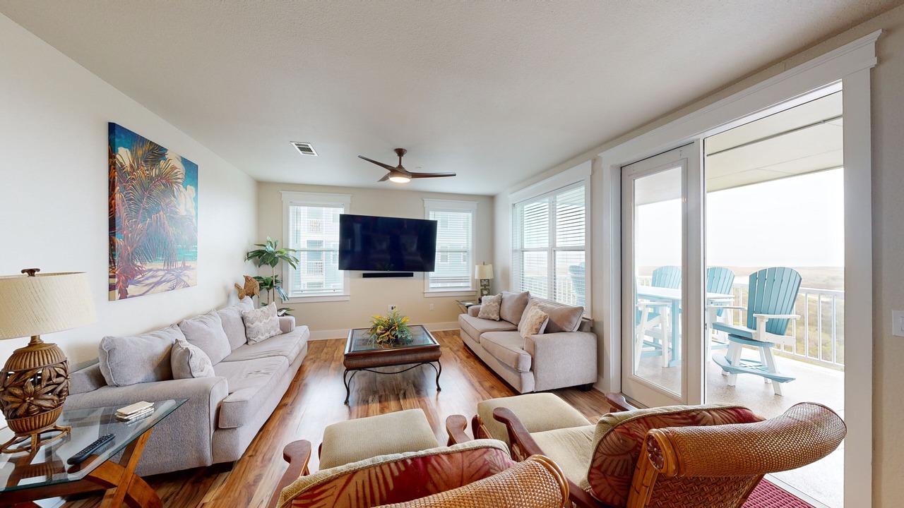 Photo of Livingroom in Red Fish Cove