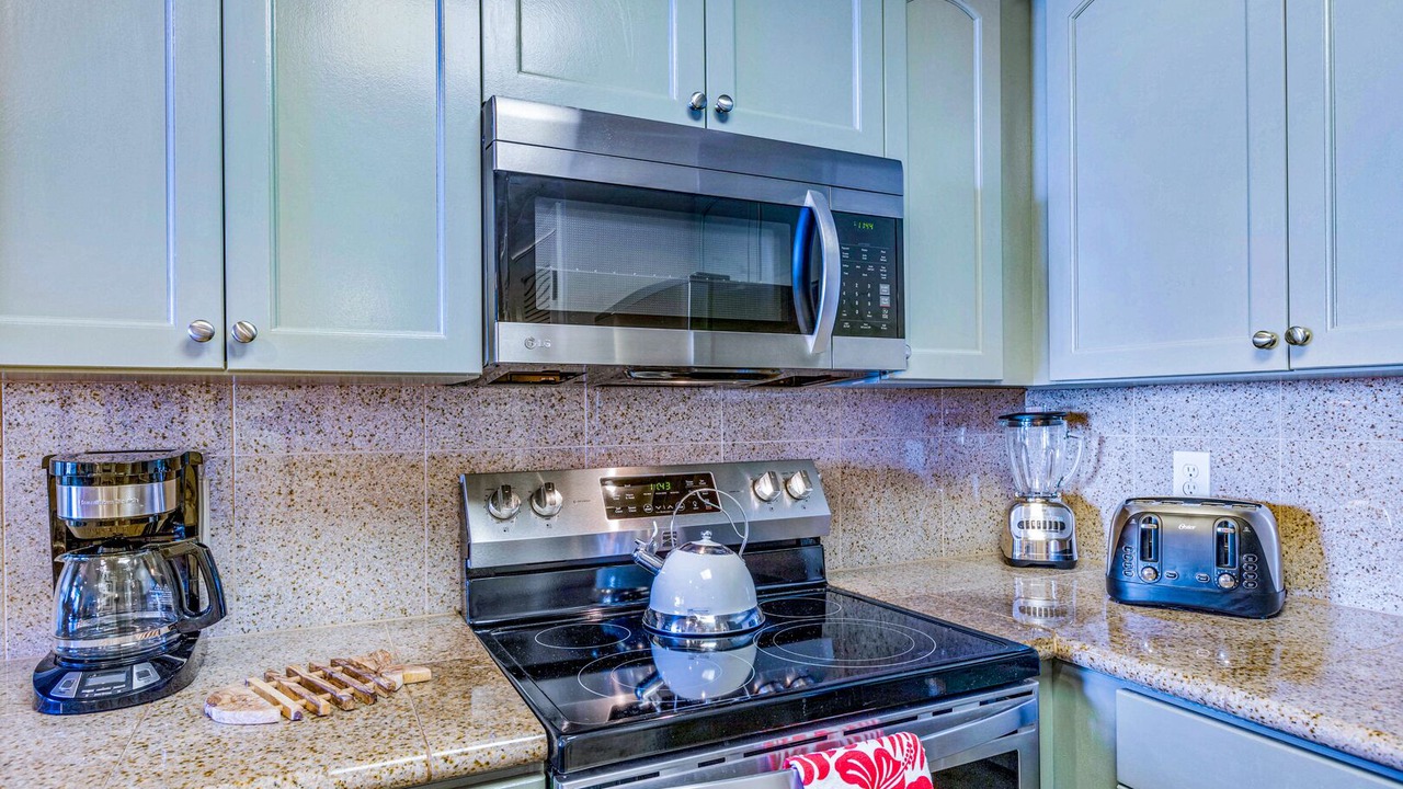 Photo of Kitchen in Kahana