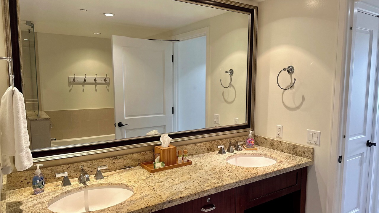 Photo of Bathroom in Honokowai