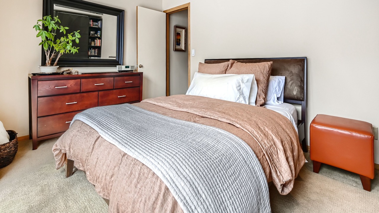 Photo of Bedroom in Rural North Boulder